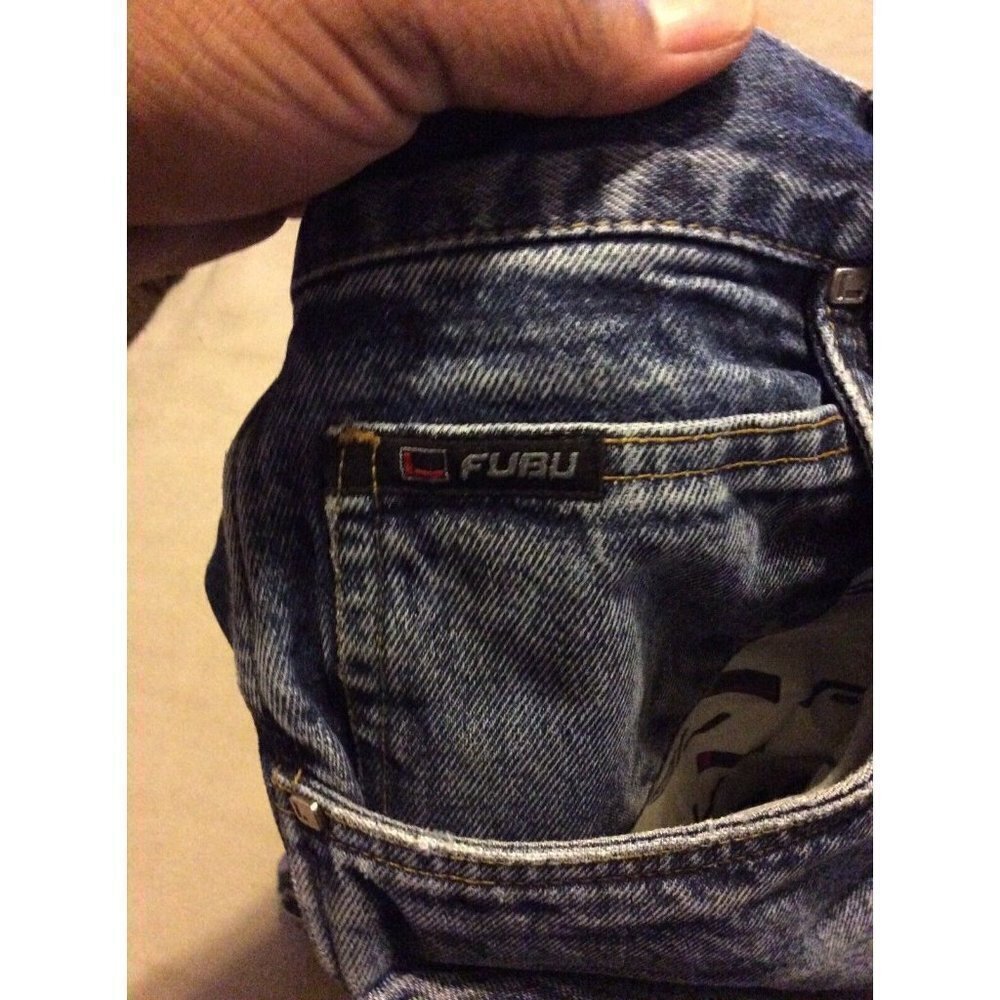 Fubu Shorts Size 40 Mens Blue Denim Casual Jean Shorts Straight Streetwear - Picture 10 of 12